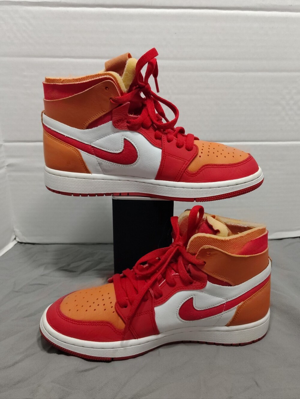 Air Jordan 1 Mid High Zoom Air, Women # 8 US, CMFT Fire Red Hot Curry - Picture 5 of 10